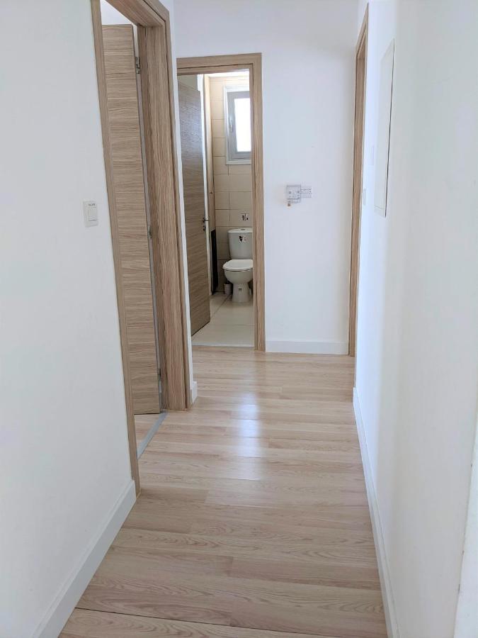 T&E Villa Larnaca Luaran gambar